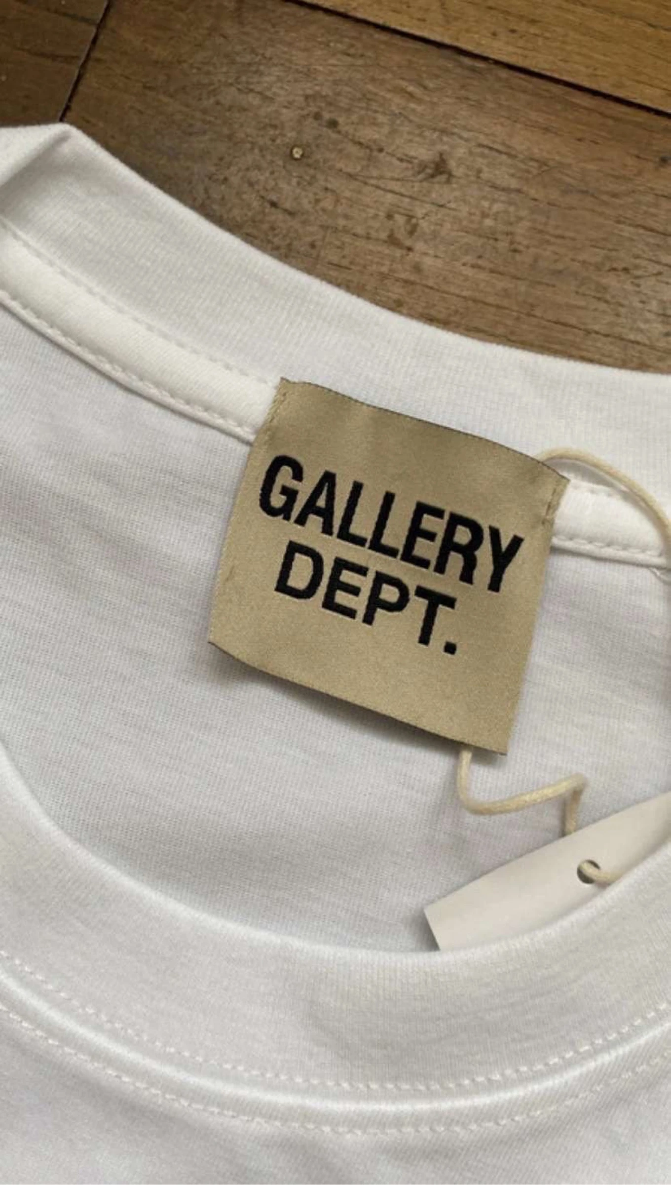 T-shirt Gallery Dept nova – photo 2